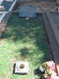 image of grave number 42762